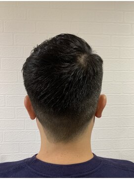 えほん美容室 スッキリ爽やか！刈り上げスタイル♪