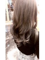 ティアラ Hair beauty Tiara&nbsp;グレージュカラー