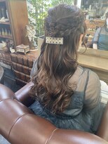 バイブアンドアネックス(VIBE & ANNEX)&nbsp;《momoka》ハーフアップ結婚式お呼ばれパーティー石川町横浜