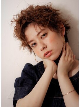 アッシュ 下北沢店(Ash) くるっとパーマショート