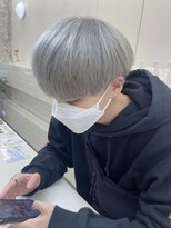 リル(re'll) 《花屋併設》シルバーホワイト/マッシュヘアー/フレッシュ◎20代