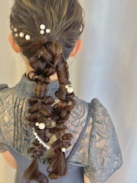 ミテ(MiTe) アレンジヘアセット　ポニーテール　パーティーヘア　お呼ばれ