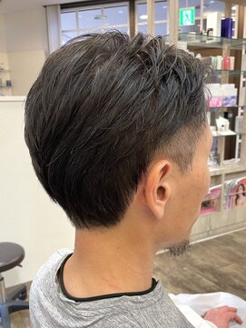 アルターリール(aL ter Rire) 刈り上げツーブロック/中村郁未