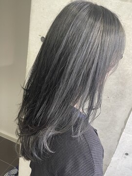 ニーゼロゼロナナ(2007) ブルーブラック