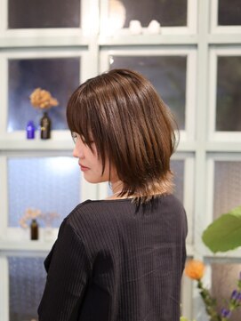 スミ(SUMI) レイヤーボブ