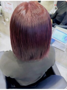 アエラバイトゥルークリエイション(AERA by True Creation) カラー/カット/髪質改善/ダブルカラー/トリートメント/春日部