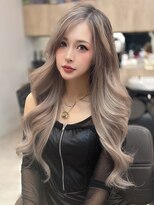 エリーツ(elyts) バレイヤージュ、シールエクステ【渋谷/渋谷駅】