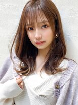 ラルユー 金山(LallYou)&nbsp;後れ毛が可愛い顔周りレイヤー/ナチュラルアッシュ/顔周り