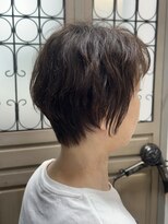 プリズム ヘアーデザイン 北坂戸店 パーマ風クセ毛ショート