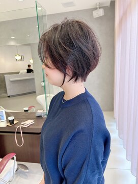 アース 豊橋店(HAIR&MAKE EARTH) earthショートレイヤーボブミルクティー丸みショートボブ
