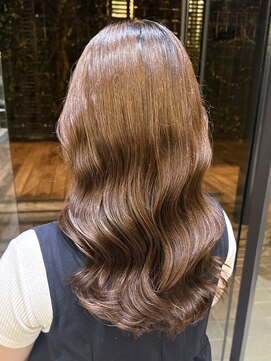 アメリ バイ アピッシュ(Amelie by apish) コテ巻き風パーマ韓国風パーマロングパーマ前髪パーマ