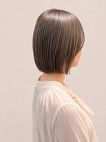 クリック(Click)&nbsp;ミニボブ/切りっぱなし/ダブルカラー/白髪ぼかし/30代40代50代