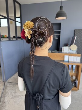ストゥー(StueW.) ヘアセット