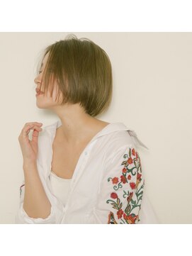 ケイトテイラー(KATETAYLOR) ラフショートボブ×オリーブグレージュ