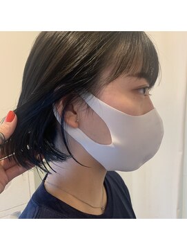 ルタ(LuTa by siesta＆LiCO) LuTa☆吉祥寺　インナーブルー×ミニボブ