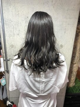 ジュジュル 稲毛本店(jujur) 透明感カラー/ロング/カーキグレージュ/大人かわいい【稲毛】