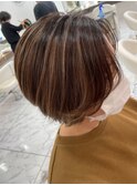 ハイライトショートボブ