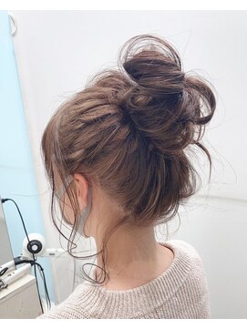 クララ バイ マニスオブヘアー(CLALA by Manis of hair) 成人式に向けてカラー♪