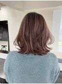 【なつみ】ピンクグレージュの大人抜け感透明感ボブウェーブ