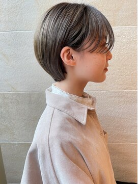 ビュートリアム265(BEAUTRIUM 265) 【20代30代40代】丸みショート×クリーミーベージュ