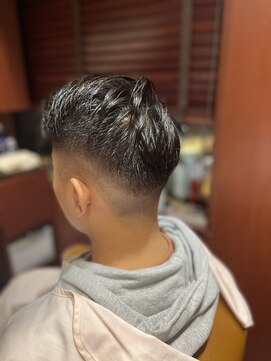 ヘアーモードキクチ 日本橋三越前店 日本橋 フェード