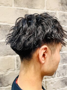 ミリオンバックス 上野(Million Bucks) 韓国マッシュ/ダークアッシュ/ニュアンスパーマ/スペインカール