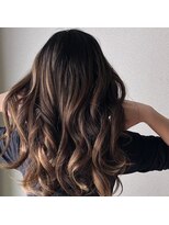 ルッソ チアロ(Lusso chiaro)&nbsp;☆波巻きロング×アッシュブラウン☆/30代40代50代