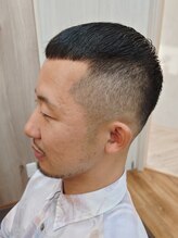 アトレバイラッキー(Attrait by Lucky) フェードカット