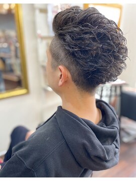 ウィズ(WiZ) MENS STYLE -ハードカールパーマ-