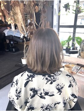 パム 恵比寿(PAM.) 明るめbeige/bob