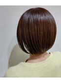 ショートボブ