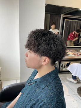 アイズ 海老名(AIZU) ツイストスパイラルパーマ　ツイストパーマ　スパイキーショート