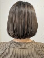 ネックス 表参道本店(nex)&nbsp;デザインカラーレイヤーカットウェットヘアオリーブベージュ白髪