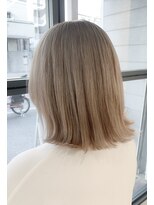 フィゼル 南堀江店(fizelle)&nbsp;ホワイトベージュ