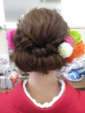 コアフィールフィス(COIFFURE fils) 成人式ヘアセット ロールアップヘア