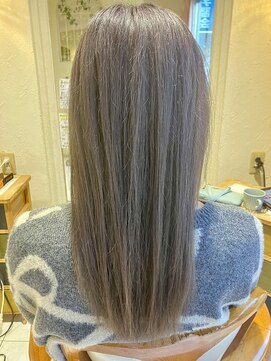 ヘアサロン ビビット 久宝寺店(VIVIT) 白髪ぼかしブリーチシルバー