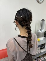 美容室サンク(CINQ) 編みおろしスタイル