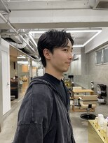 ソーコ 渋谷(SOCO) メンズカットメンズセンターパートニュアンスパーマピンパーマ