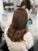 ハピネス 梅田茶屋町店(HAPPINESS)&nbsp;レイヤーカット/韓国ヘア/オリーブブラウン/ブリーチなし/透け感