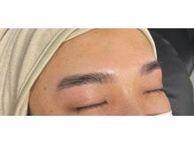 デザイン眉WAX＋眉パーマ　話題の施術が当店でも施術可能に♪あなたの眉デザインお任せください♪