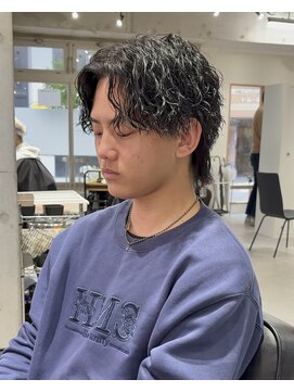 ハイプ(HYPE) フェザーパーマ/センターパート/シャドウパーマ/眉毛