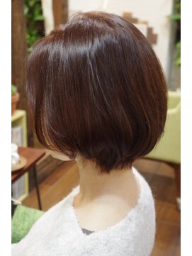 テルミン(TERmin) 前上がりボブ