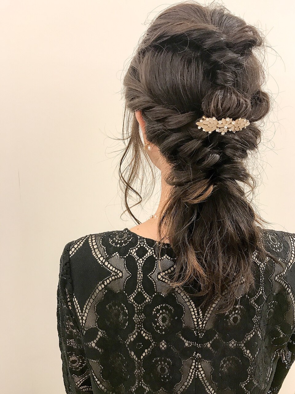 2025年春】ヘアセット くるりんぱの髪型・ヘアアレンジ｜人気順