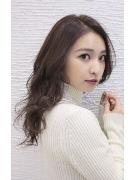 ウーロス(uros.) やわらかグレーアッシュ