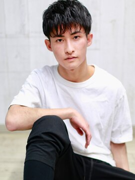 バース(BIRTH) 天神【BIRTH】ソフトツーブロック×黒髪フェザーマッシュ