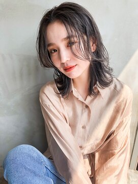 クリーム(CREAM) かき上げボブ☆透明感アッシュグレージュカラー