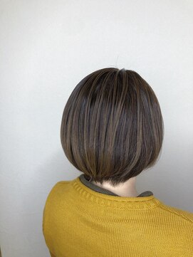 フロート 小阪店(float) シアーベージュ_小顔,オリーブカラー,ハイライトカラー