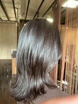 ヘアーエヌプラス (HAIR N+) 外ハネ巻き＆ミックス巻きグレーベージュ