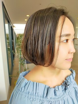 ビュートリアム 神戸(BEAUTRIUM) 丸みボブ/ショートカット/ショートボブ/20代/30代/40代