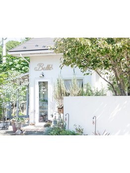 洗練された、大人女性向けの上品なプライベートサロン＊落ち着いた空間で癒しのひと時をお過ごしください。